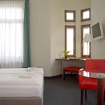 & Fuerstenhof Am Bauhaus