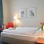 & Fuerstenhof Am Bauhaus מלון 3*