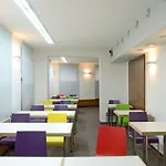 מלון & Fuerstenhof Am Bauhaus 3*